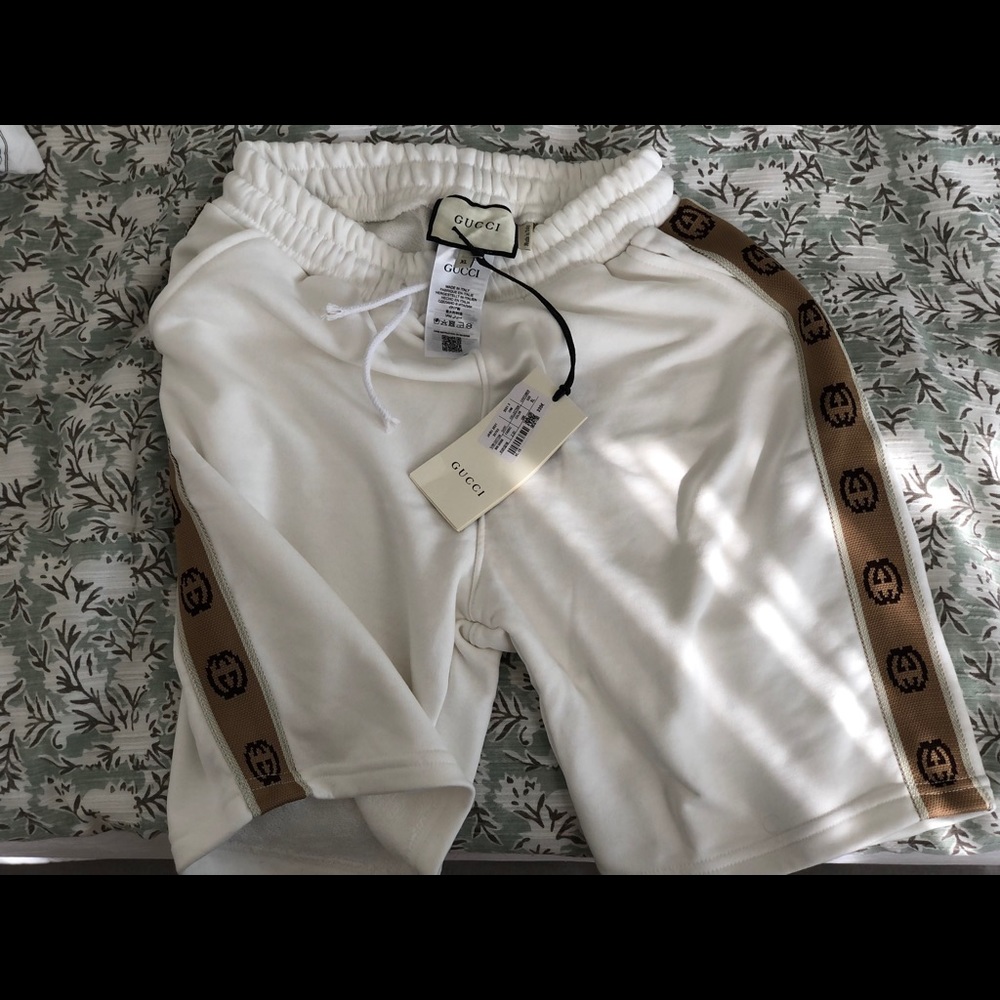 Gucci men’s short BEST PRICE !!